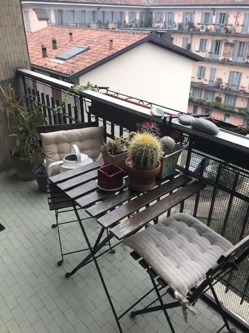 Ferienwohnung Duomo Walking DistanceModern Flat With Free Wifi Mailand Exterior foto